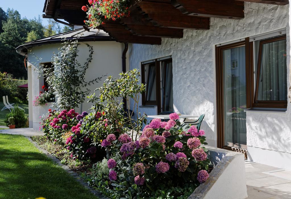 Pension Bergstub'N Saldenburg Bagian luar foto